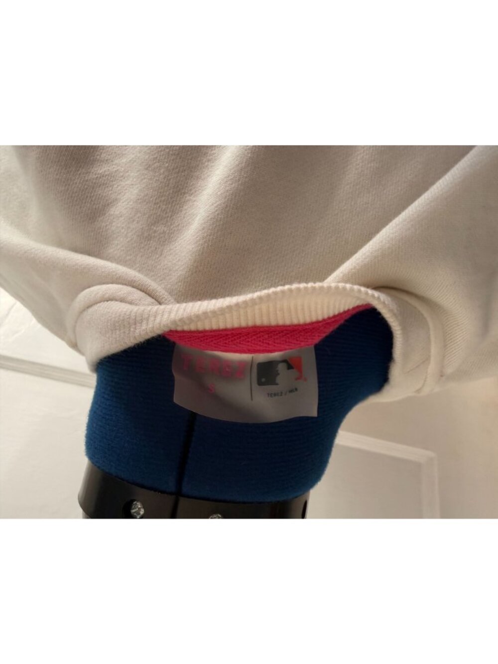 NWOT Terez x MLB Chicago Cubs Crew Neon Multicolor Beige Crewneck Sweatshirt SM - Picture 5 of 6